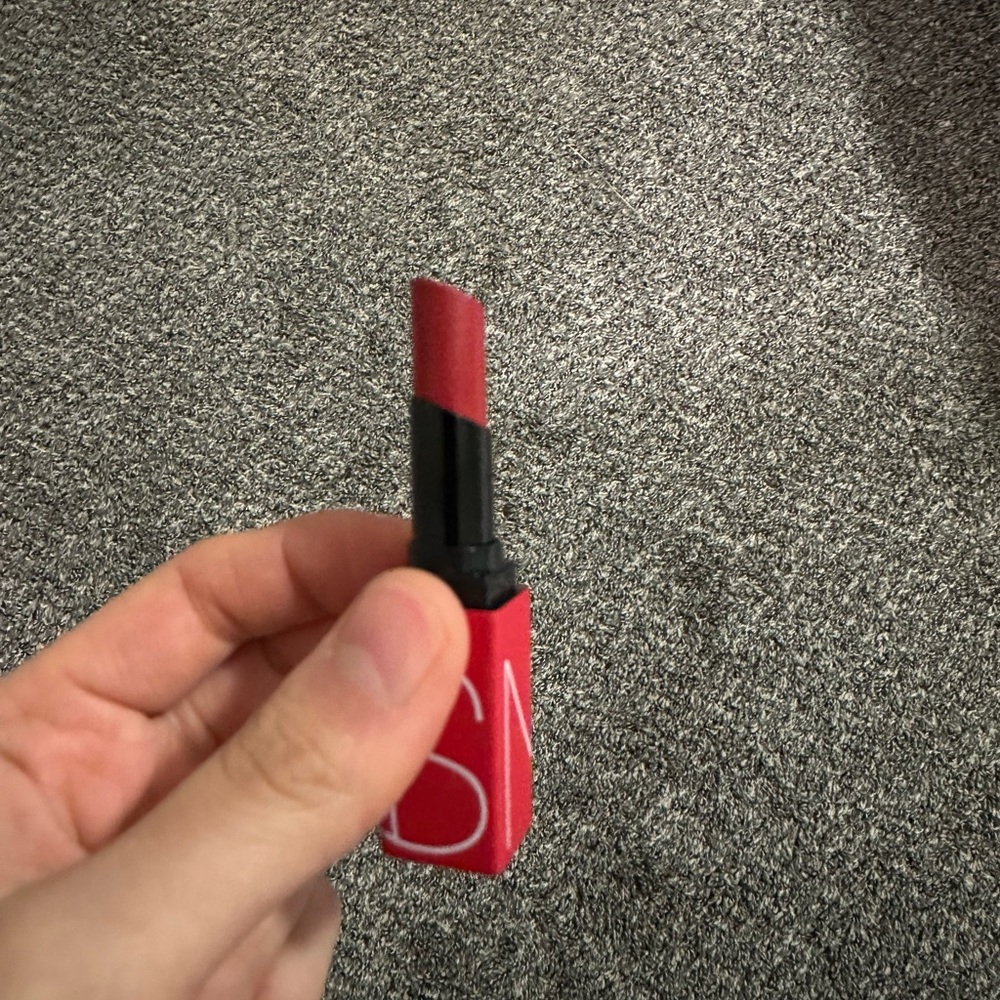 NARS dragon girl lipstick